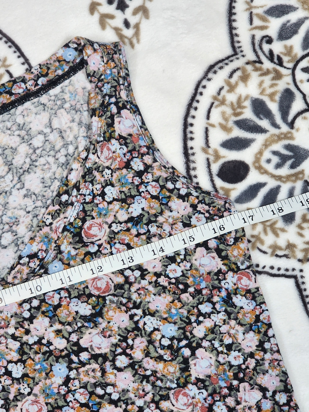 Floral V-Neck Sleeveless Camisole in Black with Pink & Cream Blooms - Picture 4 of 7